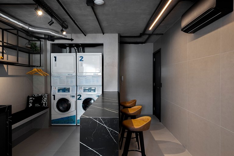 Refúgio Completo | 200 m da Praia | Área Turística