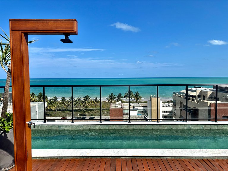 Apto Completo | Piscina c/ Vista | 120m da Praia