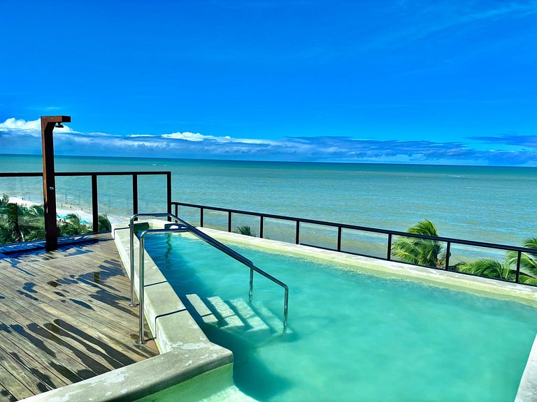 Estúdio c/ Varanda & Vista | Beira Mar c/ Piscina