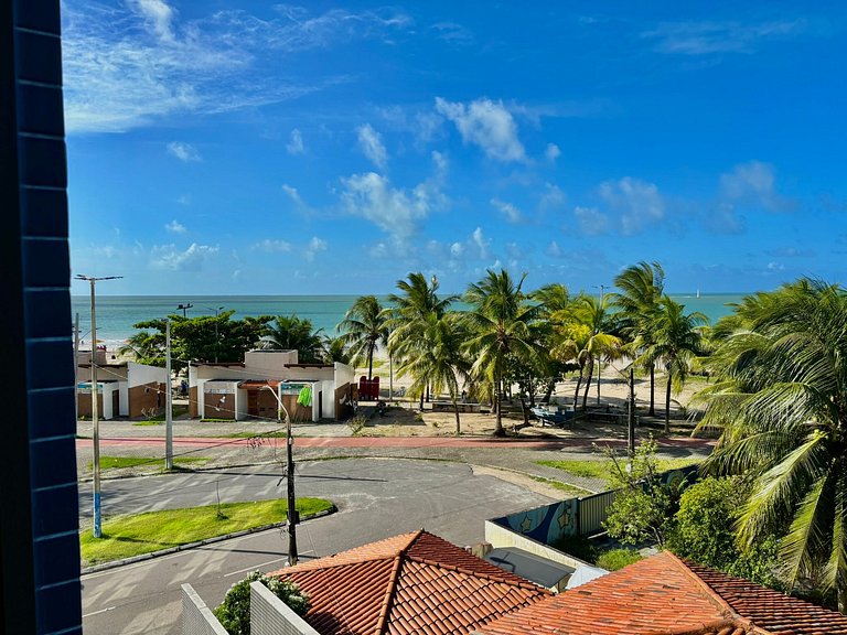 Apto Vista Mar – Piscina com Cenário de Paraíso