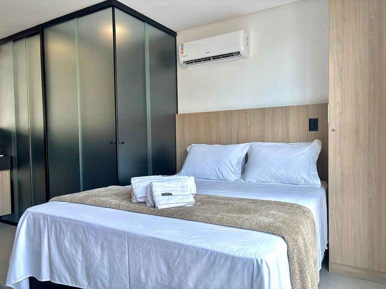 Studio moderno a 70m da praia | Get By Side