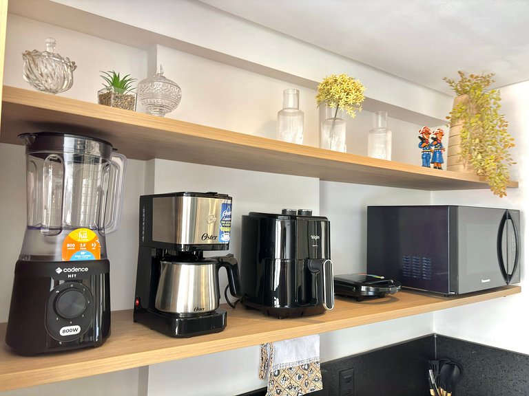 Studio moderno a 70m da praia | Get By Side