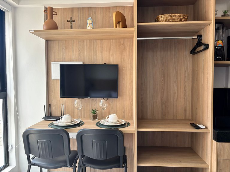 Studio moderno a 70m da praia | Get By Side