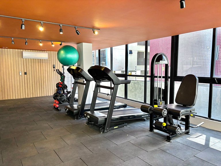 Studio completo | Praia e localização perfeita