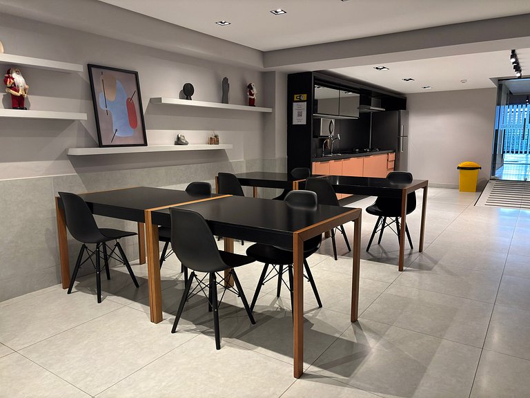 Urban 750 | Studio moderno by Refúgio Hospedagens