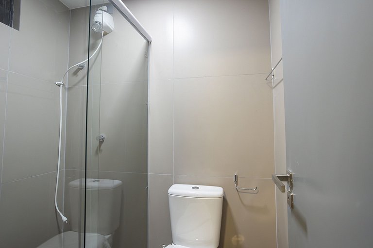 Beira-mar | Varanda | Ótima Localização | Wi-fi