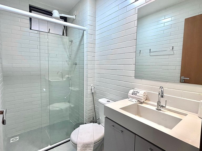 Completo | Perto da Praia | Academia | Piscina