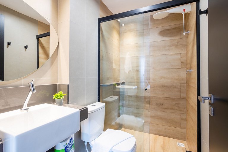 Refúgio Completo | 200 m da Praia | Área Turística