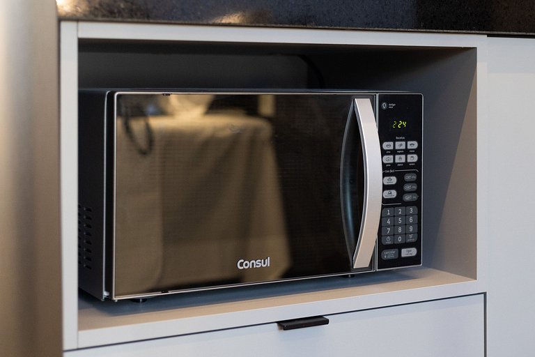 Conforto | Vista | 200m da Praia | Área Turística