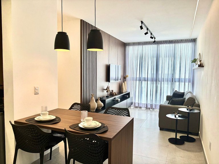 Completo | Perto da Praia | Vaga Privada | Piscina