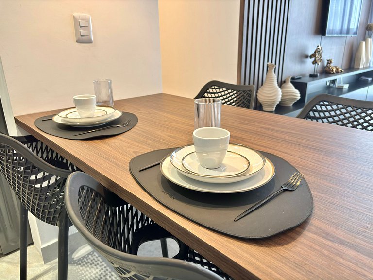 Completo | Perto da Praia | Vaga Privada | Piscina