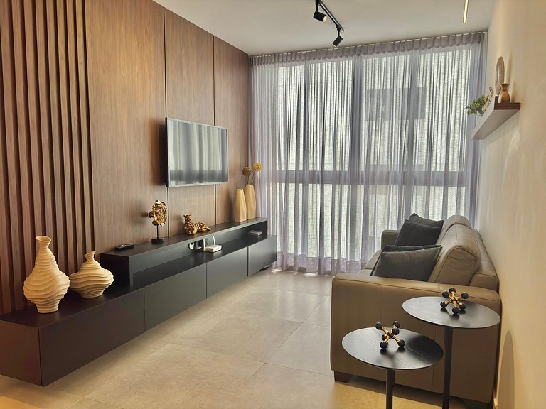 Completo | Perto da Praia | Vaga Privada | Piscina