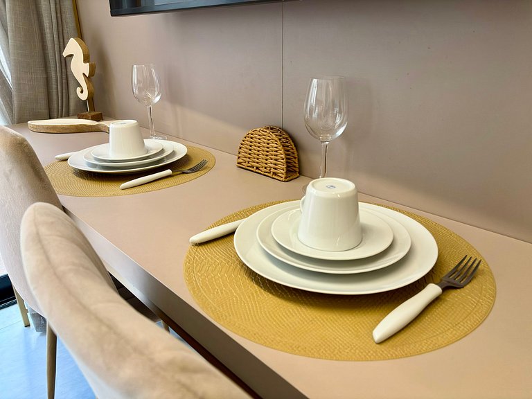 Estúdio c/ Terraço | Beira Mar c/ Piscina