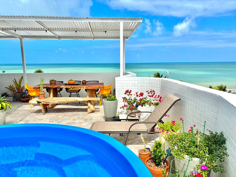 Cobertura Beira-Mar com Piscina | Terrazzas Flat