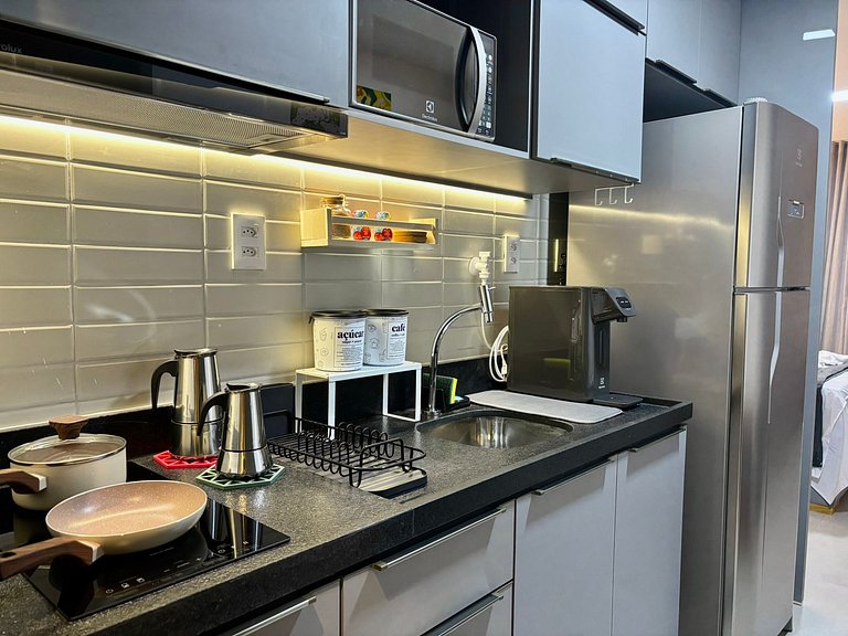 Vista Mar Incrível + Varanda | 200m da Praia