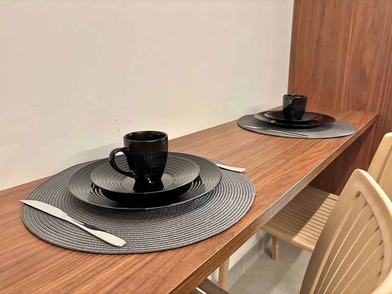 Moderno | Wi-Fi | Piscina c/ Vista | 120m da Praia