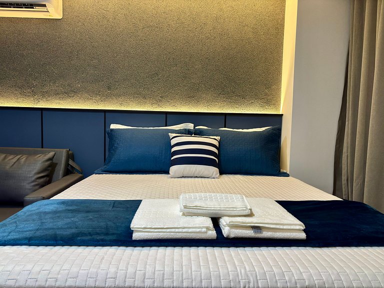 Completo | Praia a 120 Metros | Piscina Incrível