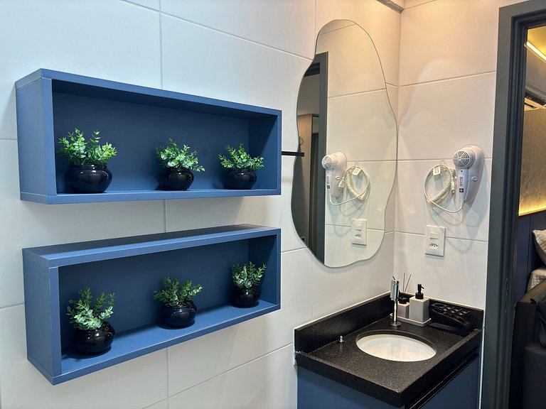 Completo | Praia a 120 Metros | Piscina Incrível