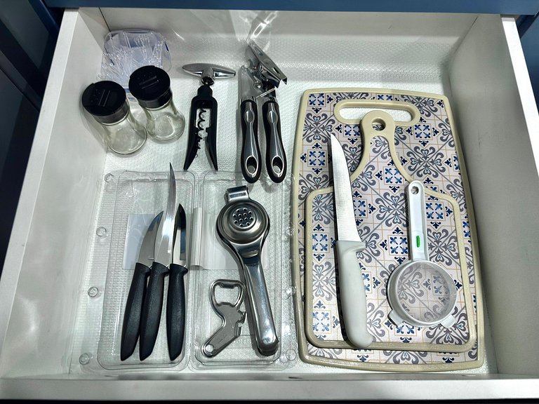 Completo | Praia a 120 Metros | Piscina Incrível