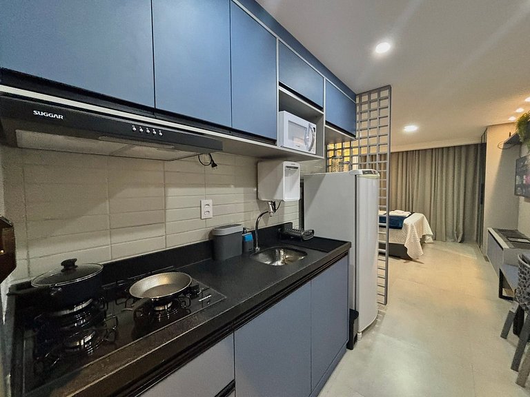 Completo | Praia a 120 Metros | Piscina Incrível