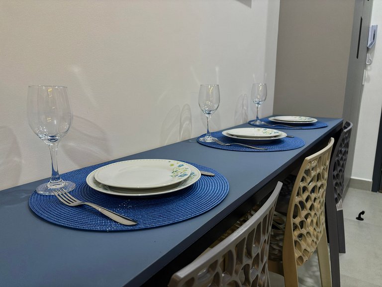 Completo | Praia a 120 Metros | Piscina Incrível