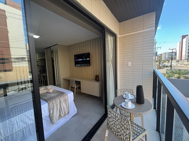 Praia a 120m! Apto Completo com Varanda e Conforto