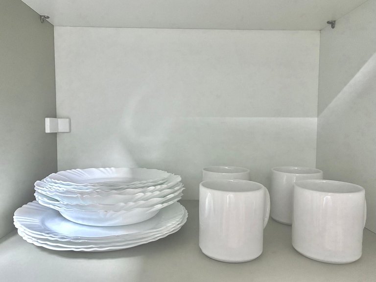 Praia a 120m! Apto Completo com Varanda e Conforto