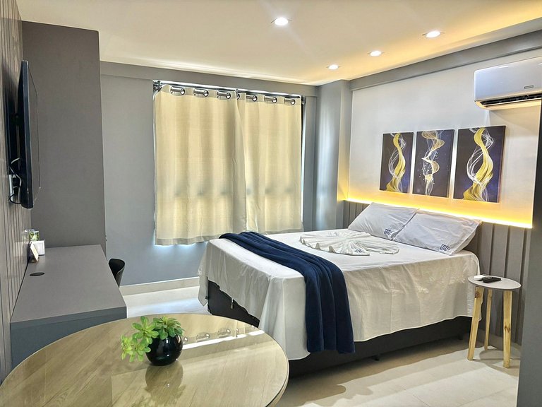 Conforto | Piscina Vista Incrível | 120m da Praia