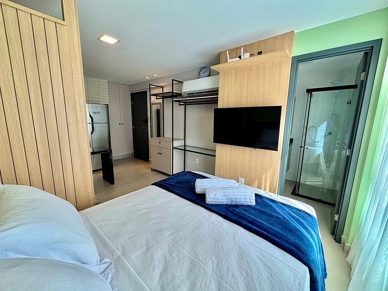 Completo | Piscina c/ vista incrível | Praia 120m