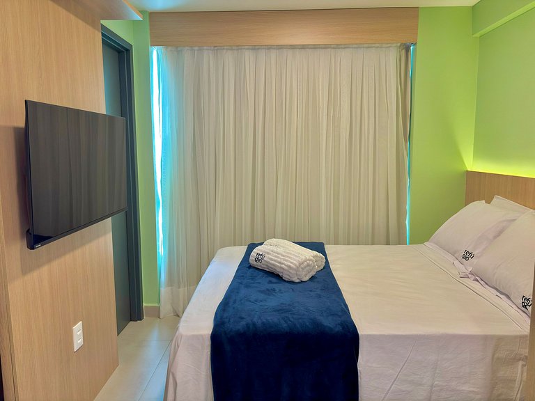 Completo | Piscina c/ vista incrível | Praia 120m