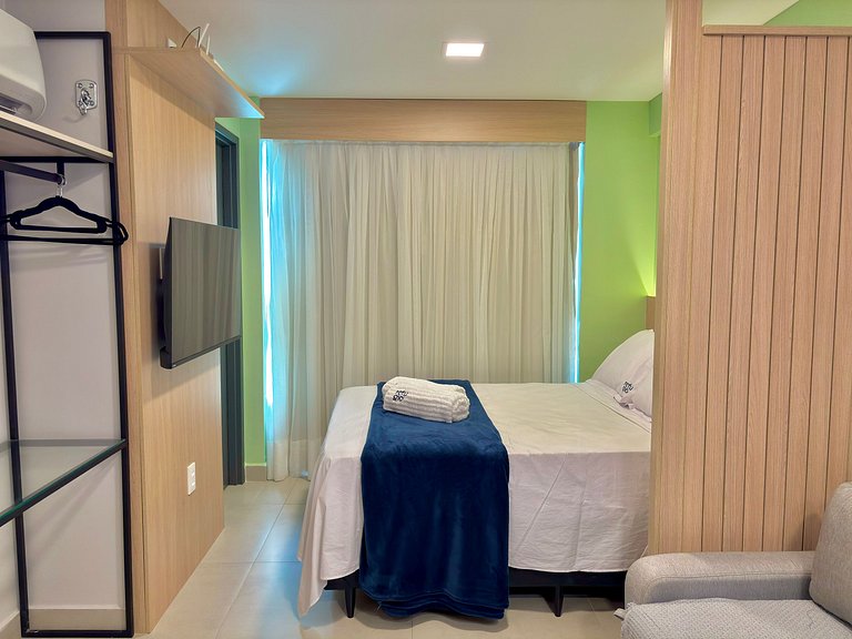 Completo | Piscina c/ vista incrível | Praia 120m