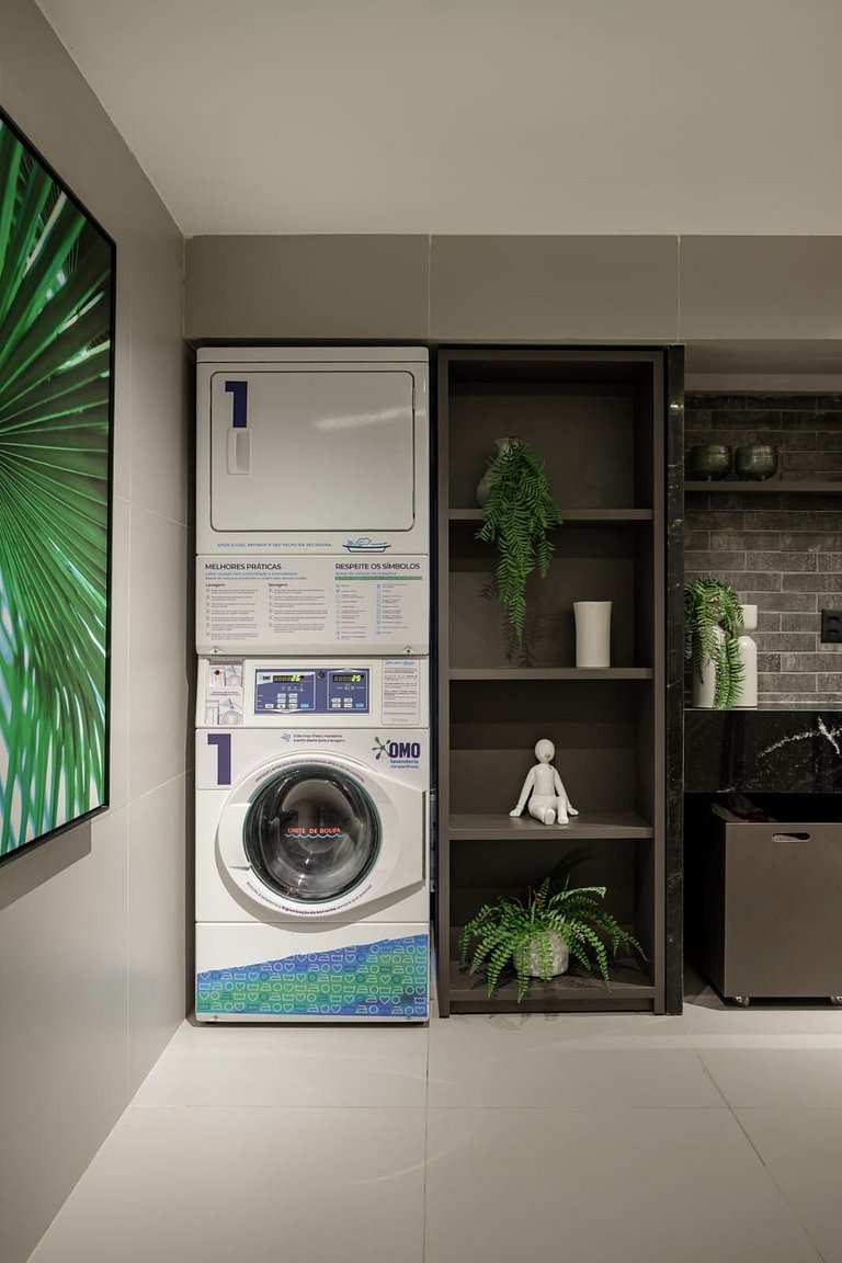 Studio Incrível | Beira-Mar + Piscina Panorâmica