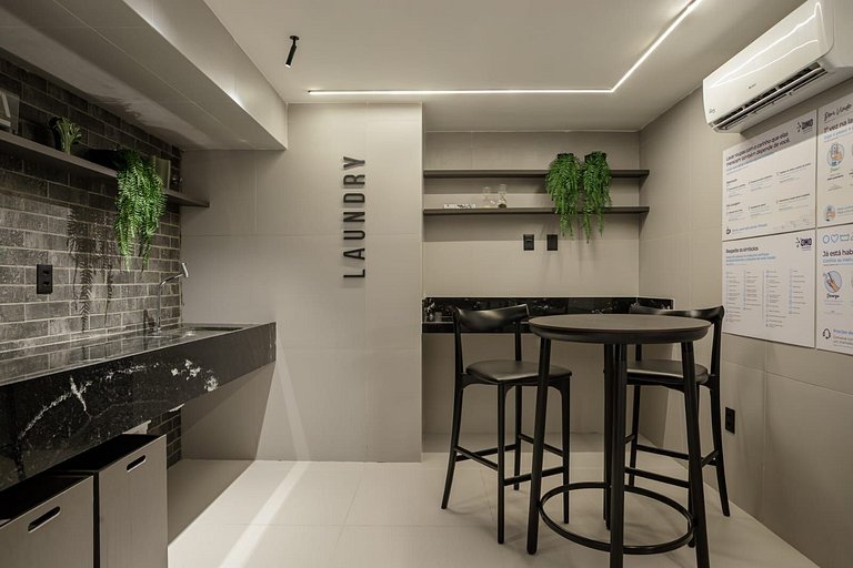 Studio Incrível | Beira-Mar + Piscina Panorâmica