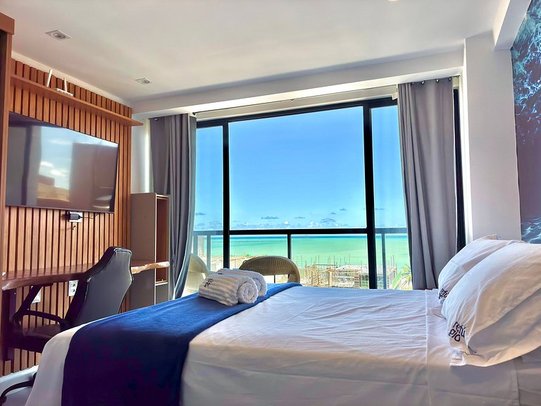 Vista Incrível | Varanda | Piscina | 120m da Praia