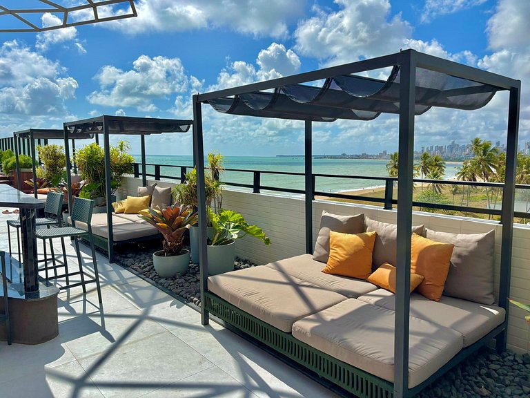 Studio Perfeito | Beira-Mar + Piscina Panorâmica
