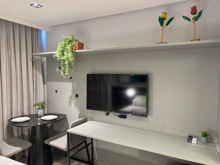 Conforto | Vista | 200m da Praia | Área Turística