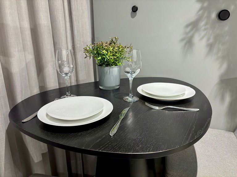 Conforto | Vista | 200m da Praia | Área Turística