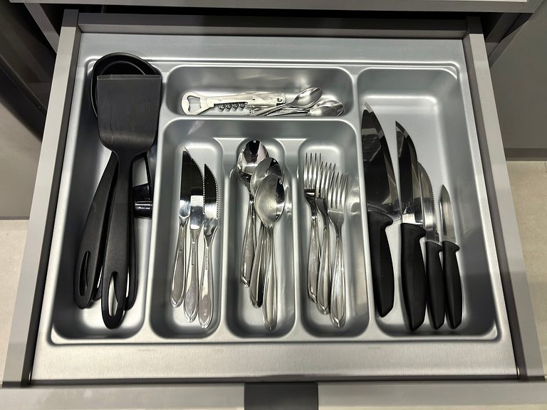 Conforto | Vista | 200m da Praia | Área Turística