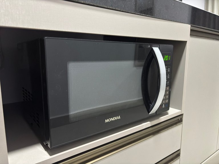 Conforto a 200 m da Praia | Área Turística