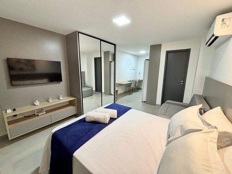 Piscina c/ vista incrível | Completo | Praia 120m