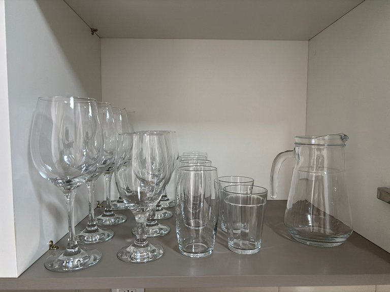 Piscina c/ vista incrível | Completo | Praia 120m