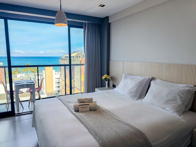 Varanda e Vista para o Mar, Perto da Praia