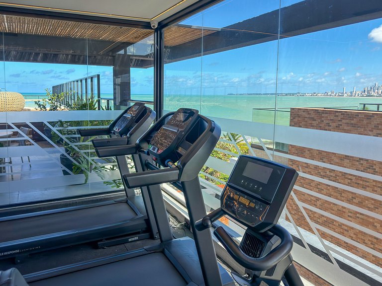 Estúdio c/ Terraço | Beira Mar c/ Piscina