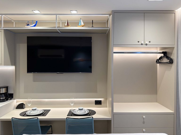 Studio Incrível | Beira-Mar + Piscina Panorâmica