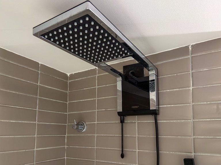 Studio Incrível | Beira-Mar + Piscina Panorâmica