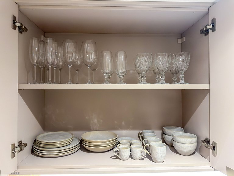 Studio Vista Mar | Pé na Areia + Piscina Incrível