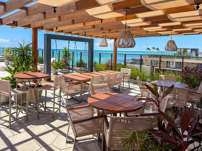 Studio Vista Mar | Pé na Areia + Piscina Incrível