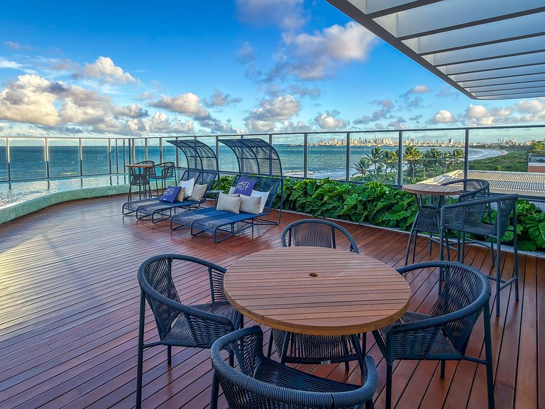 Studio Perfeito | Beira Mar e Piscina Rooftop