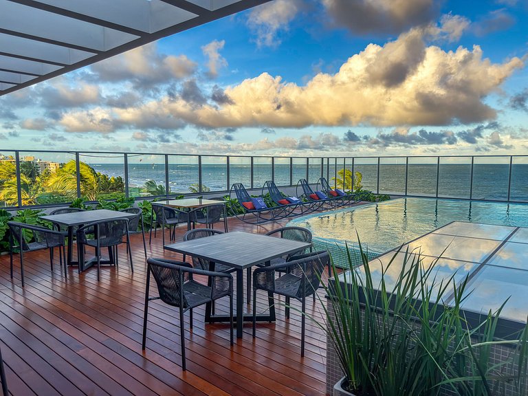 Studio Completo | Beira Mar e Piscina Rooftop