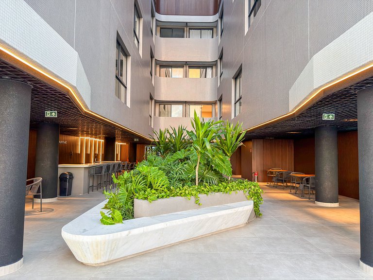 Studio Completo | Beira Mar e Piscina Rooftop